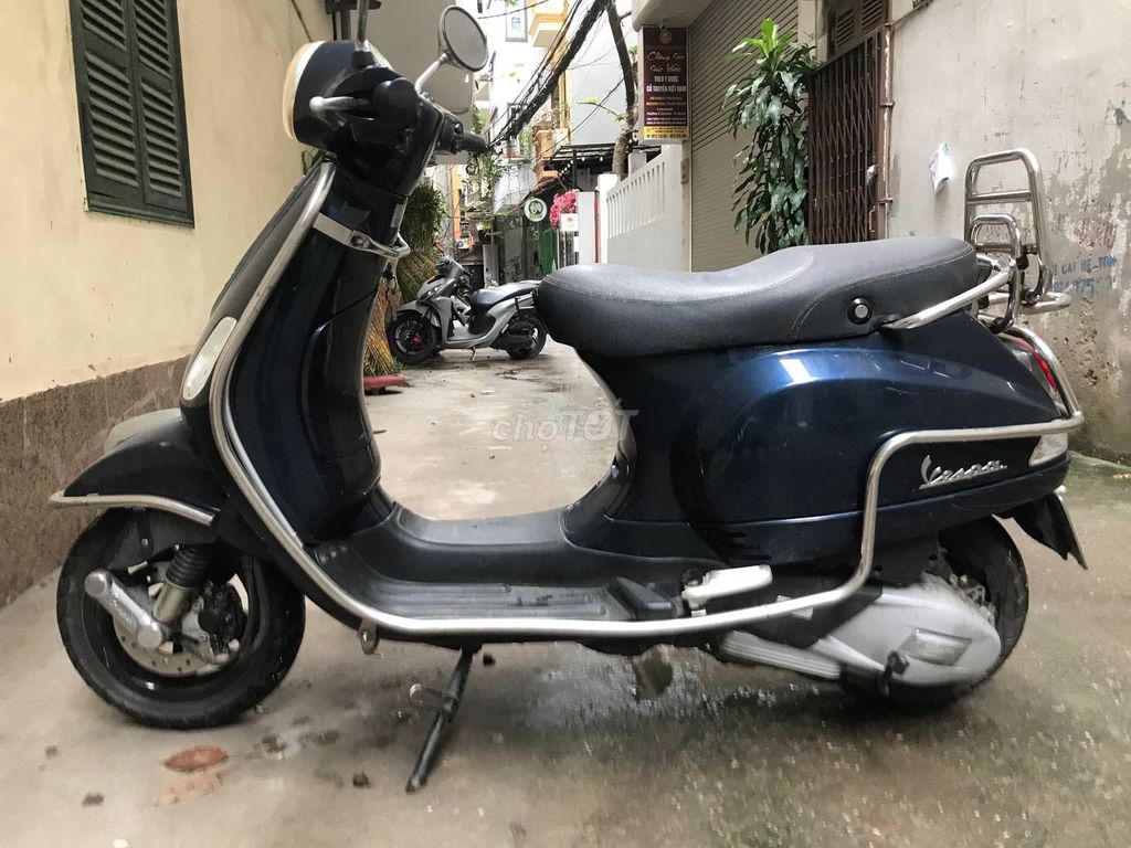 Piaggio Vespa 2018 - ảnh 1