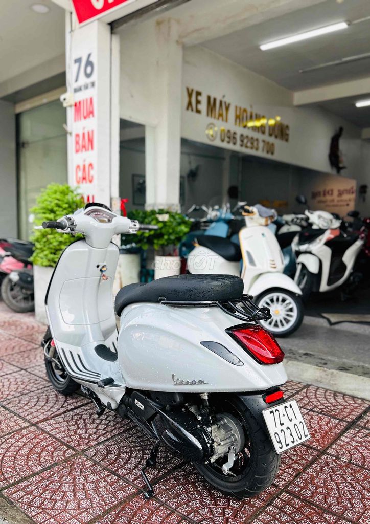 Piaggio Sprint 2017 - ảnh 4