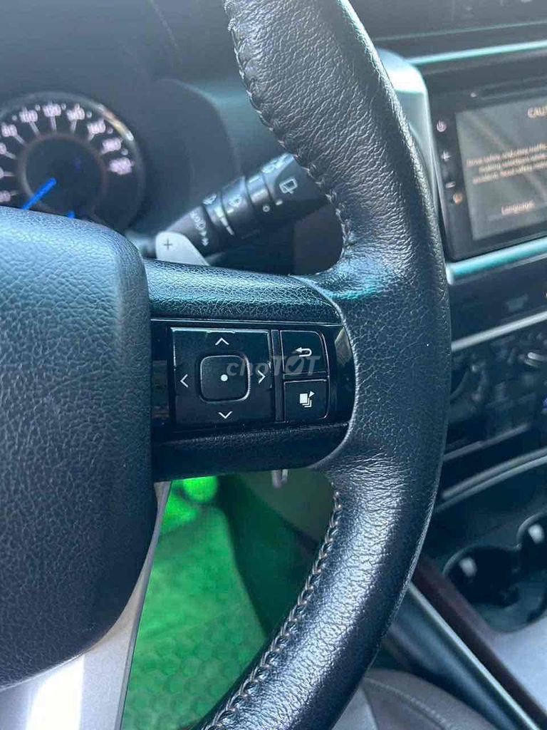 Toyota Fortuner 2019 - ảnh 5