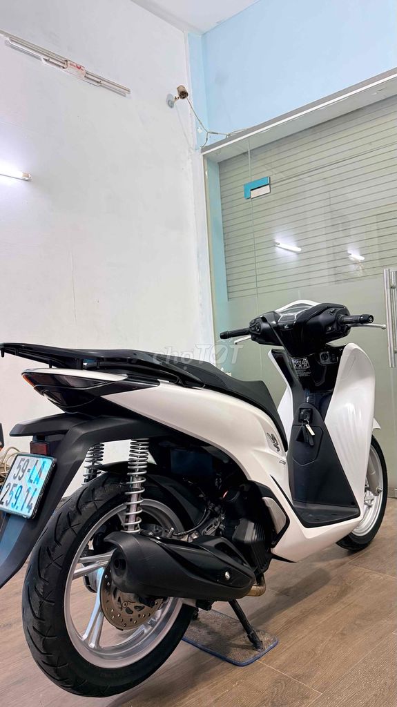 Honda SH 2025 - ảnh 4