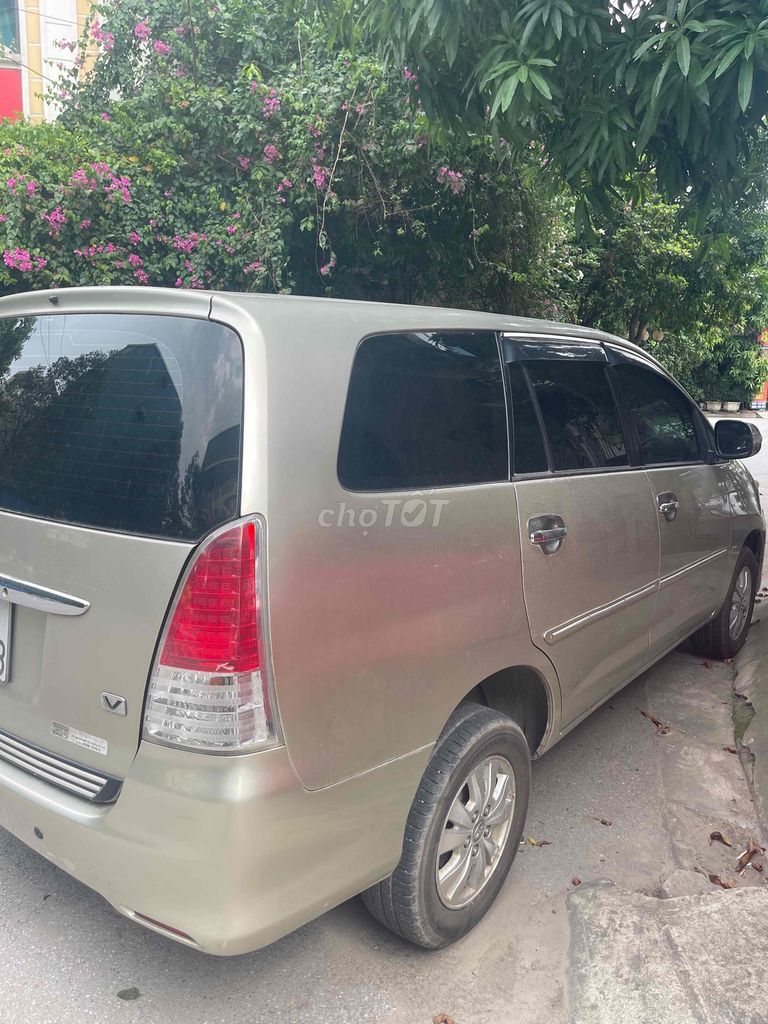 Toyota Innova 2008 - ảnh 5