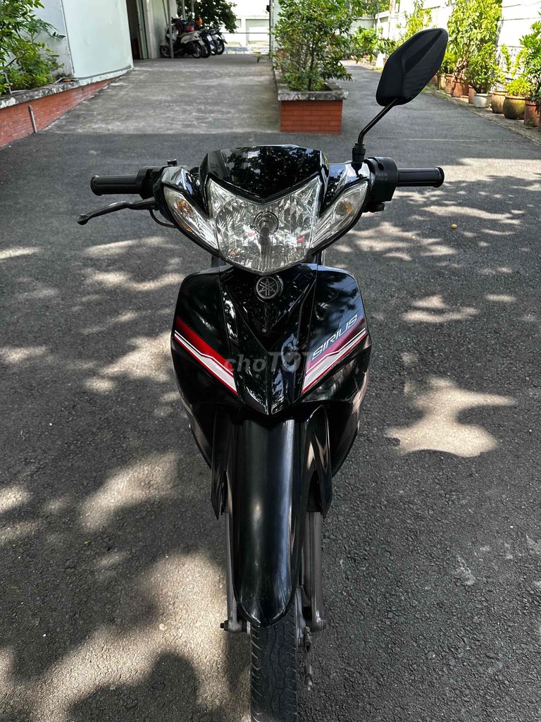 Yamaha Sirius 2011 - ảnh 1