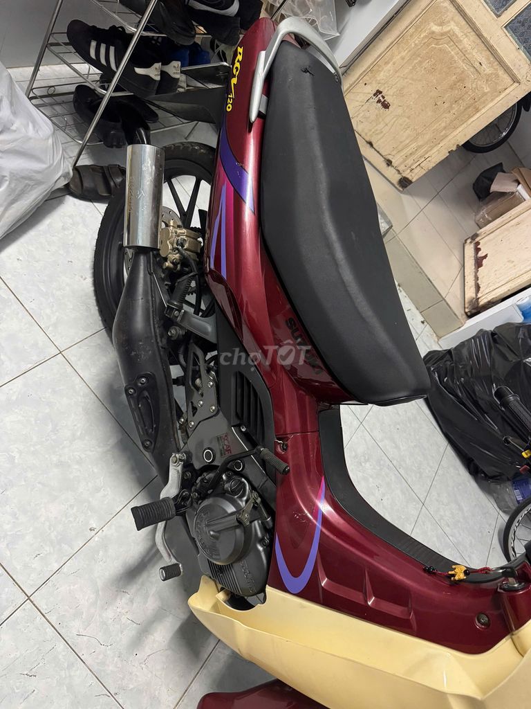 Suzuki RCV 2000 - ảnh 2