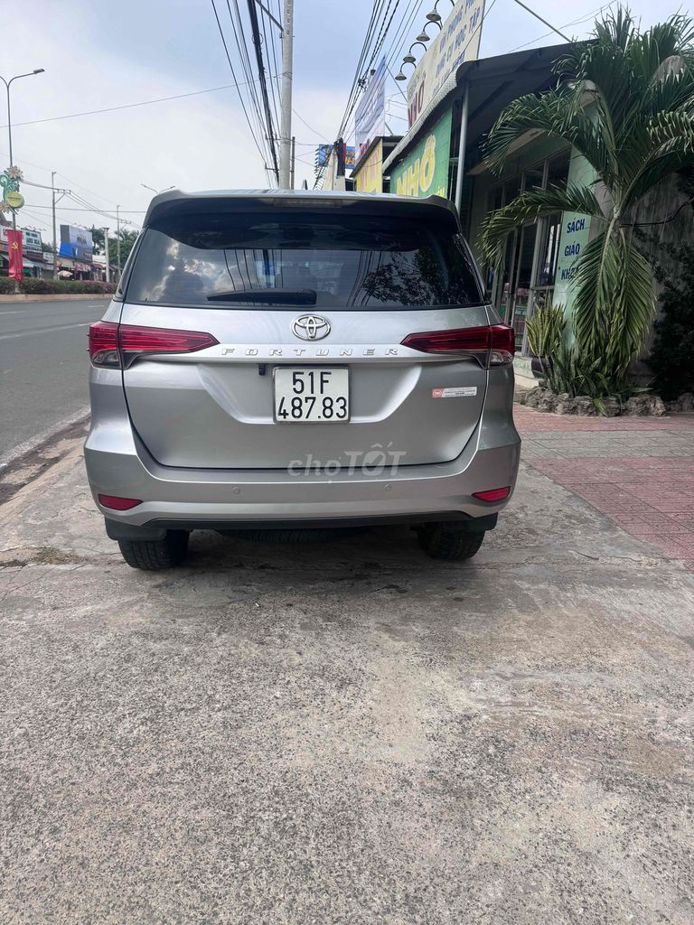Toyota Fortuner 2017 - ảnh 2