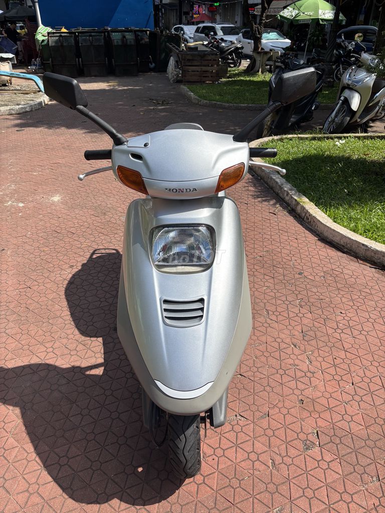 Bán xe 2002 - ảnh 1