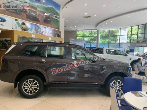 Ford Everest Ambiente 2.0L 4x2 AT 2025 - ảnh 3