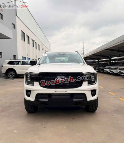 Ford Everest Ambiente 2.0L 4x2 AT 2025 - ảnh 2
