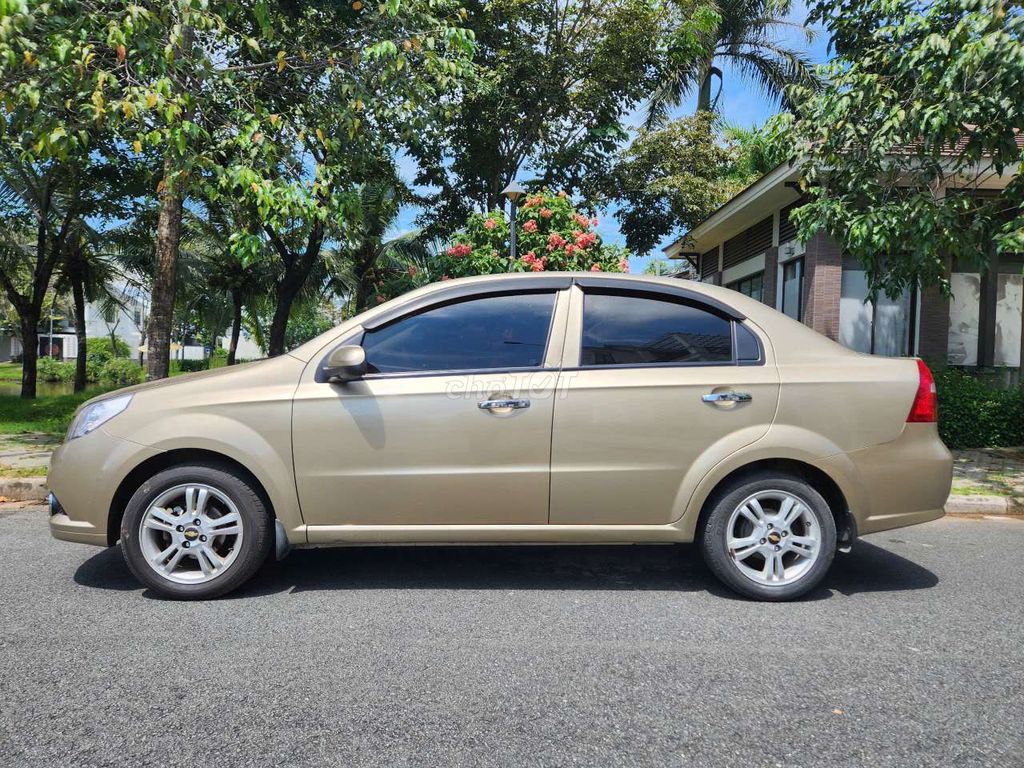 Chevrolet Aveo 2015 - ảnh 5