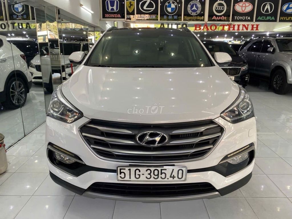 Hyundai SantaFe 2.2L 4WD 2017 - ảnh 1