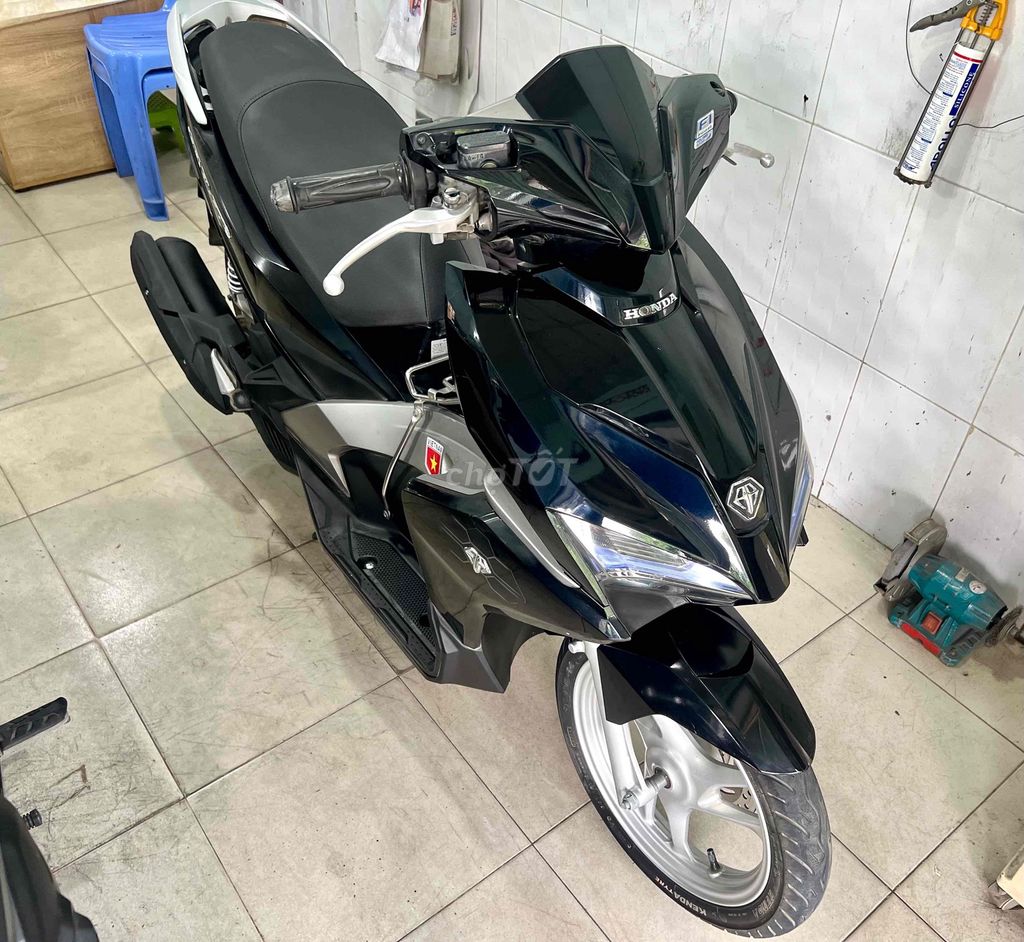 Honda Air Blade 2016 - ảnh 2