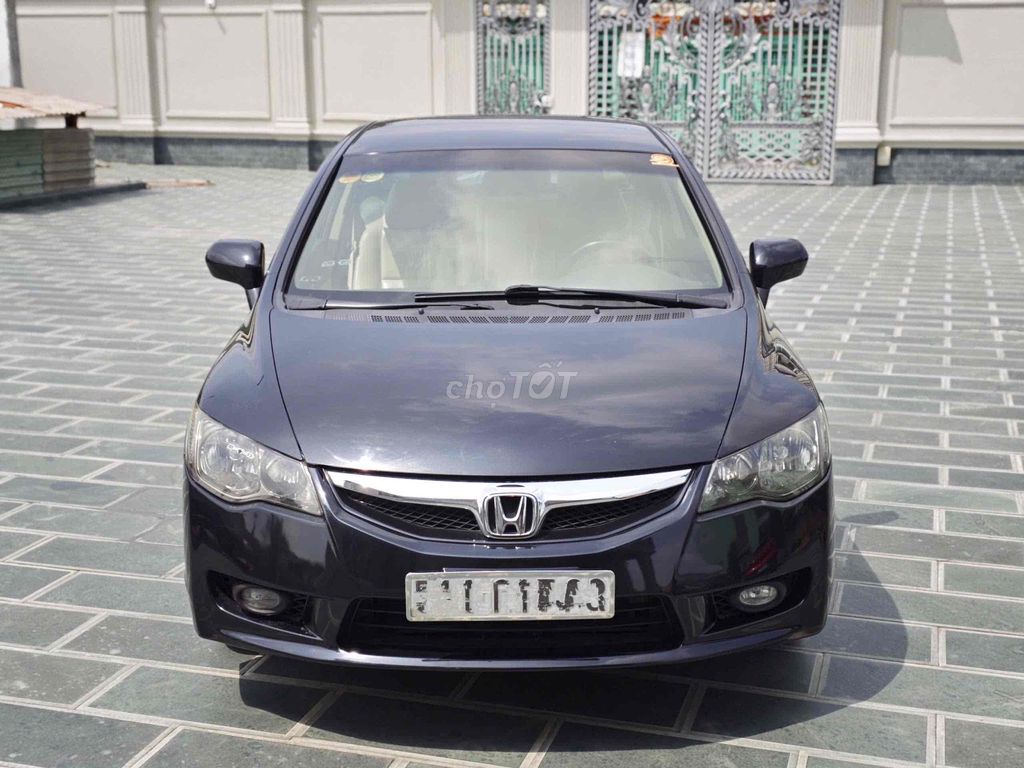 Honda Civic 2010 - ảnh 2