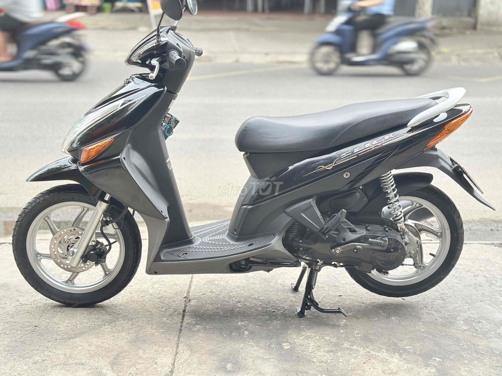 Honda 2011 - ảnh 2