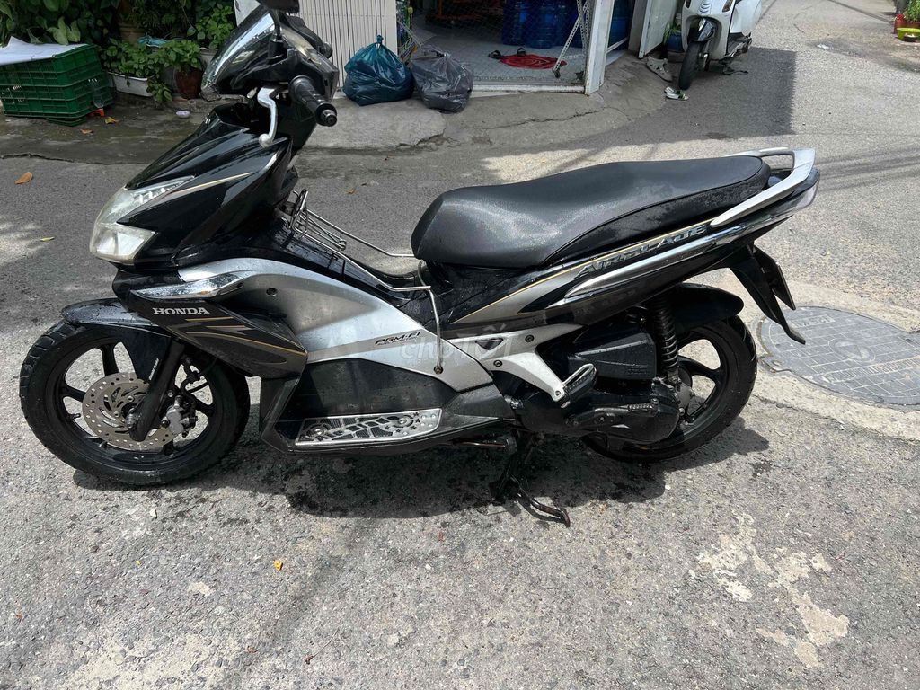 xe 2010 - ảnh 2