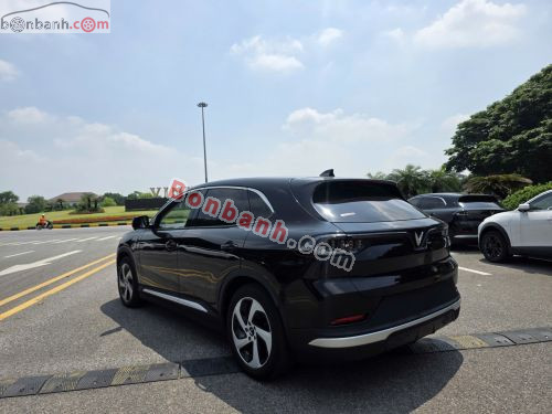 VinFast VF8 Eco AWD 2023 - ảnh 3
