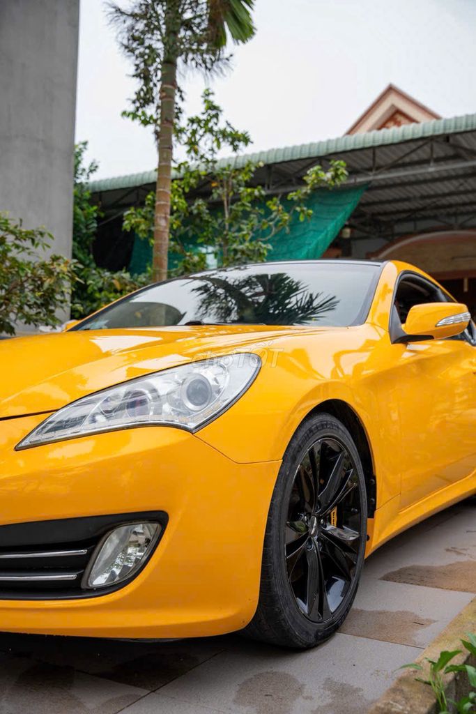 Hyundai Genesis 2011 - ảnh 3