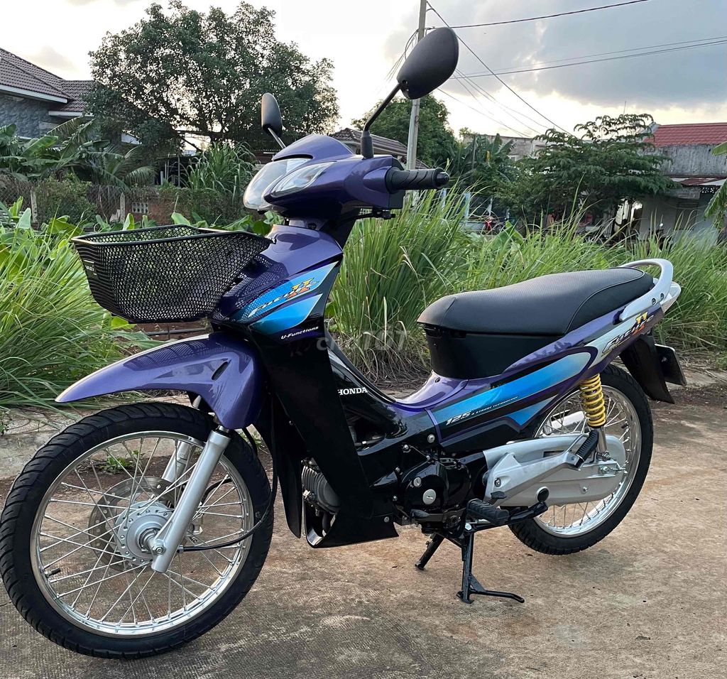 Honda Future 2004 - ảnh 2