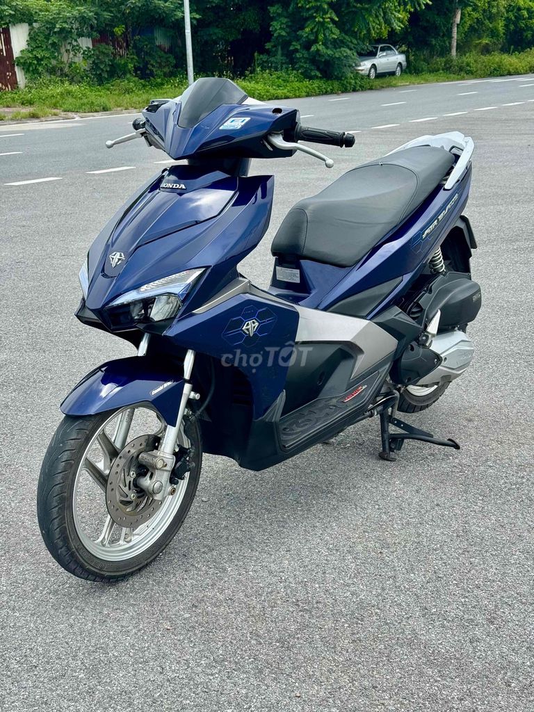 Honda Air Blade 2017 - ảnh 2
