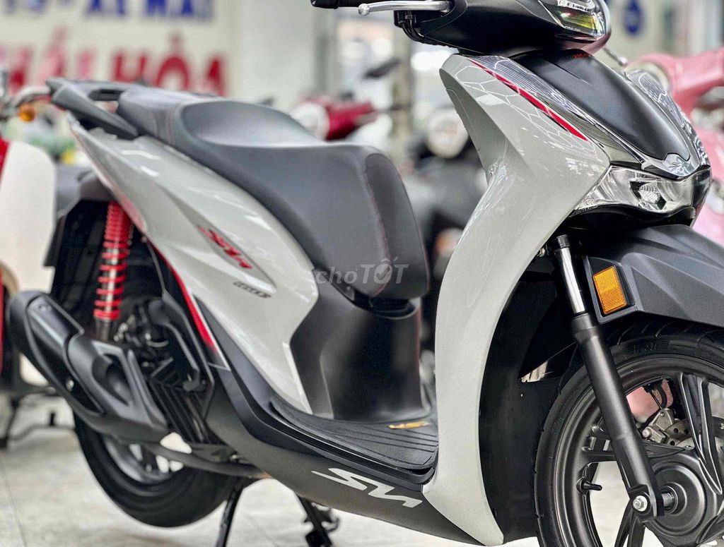 Honda SH 2024 - ảnh 4