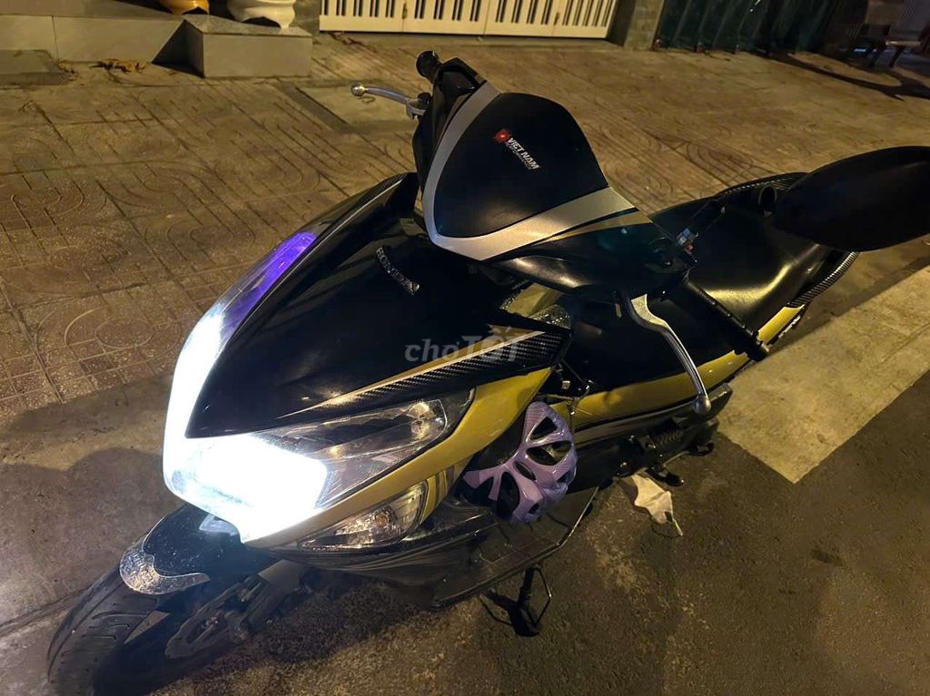 Honda Airblade 2012 - ảnh 1