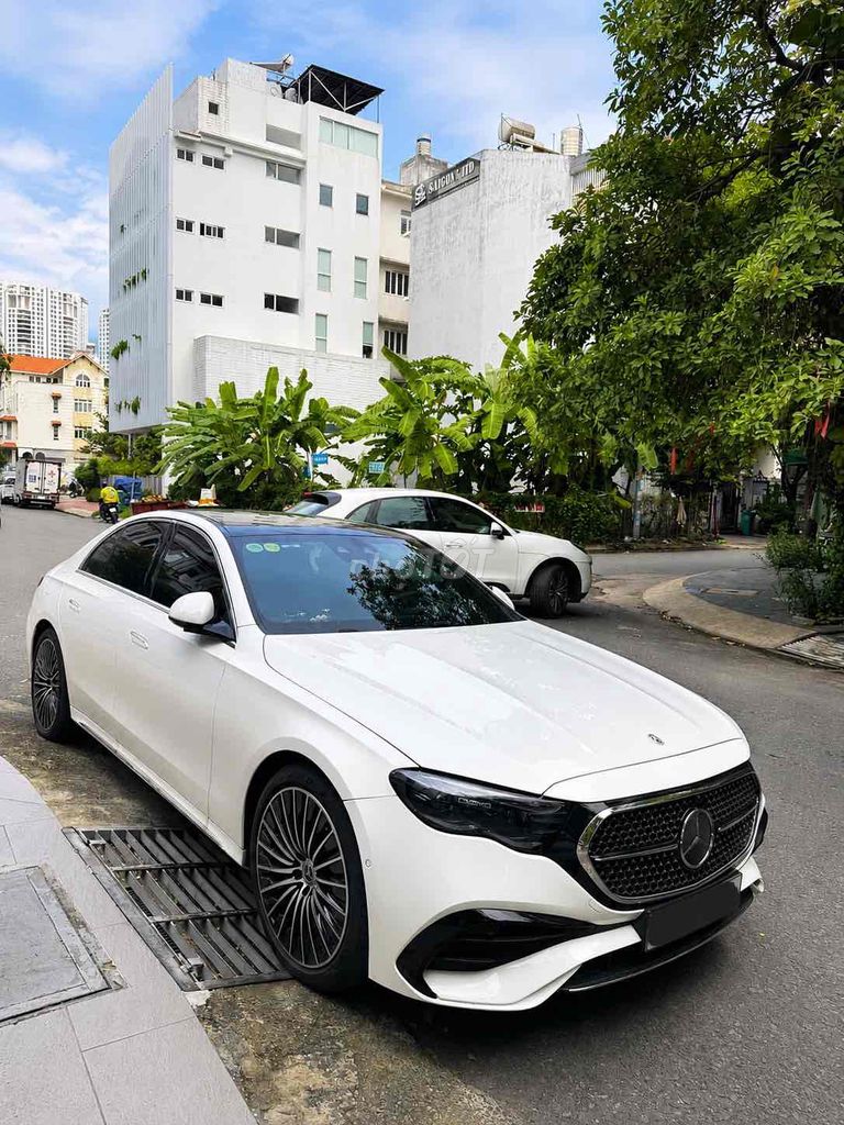 Mercedes-Benz - ảnh 5