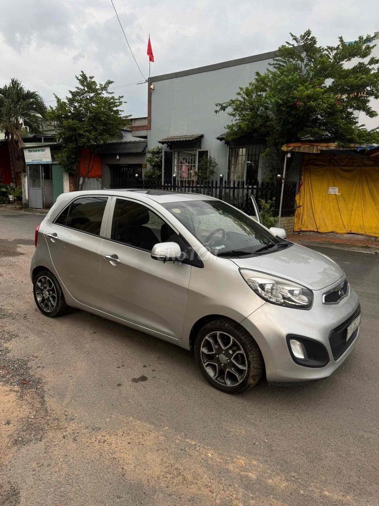 Kia Picanto 2012 - ảnh 2