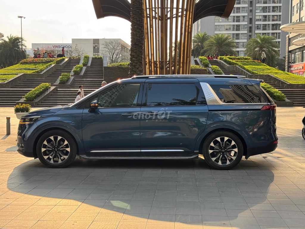 Kia Carnival 2021 - ảnh 2