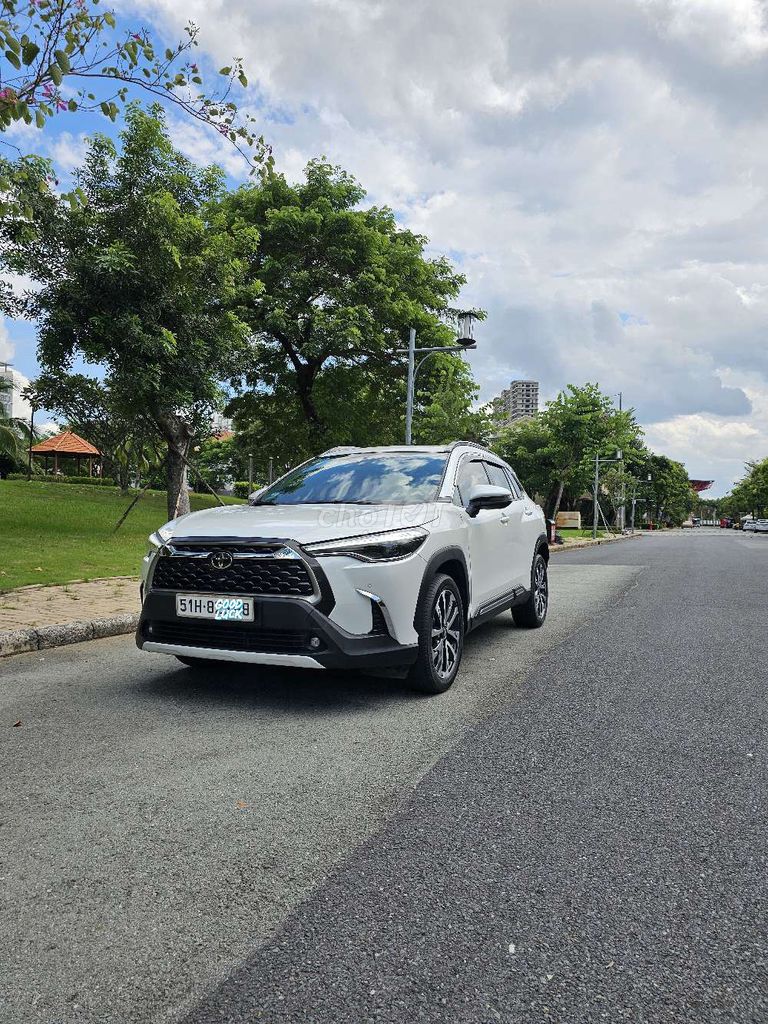 Toyota Corolla Cross - ảnh 1