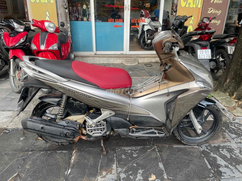 Honda Air Blade 2012 - ảnh 2