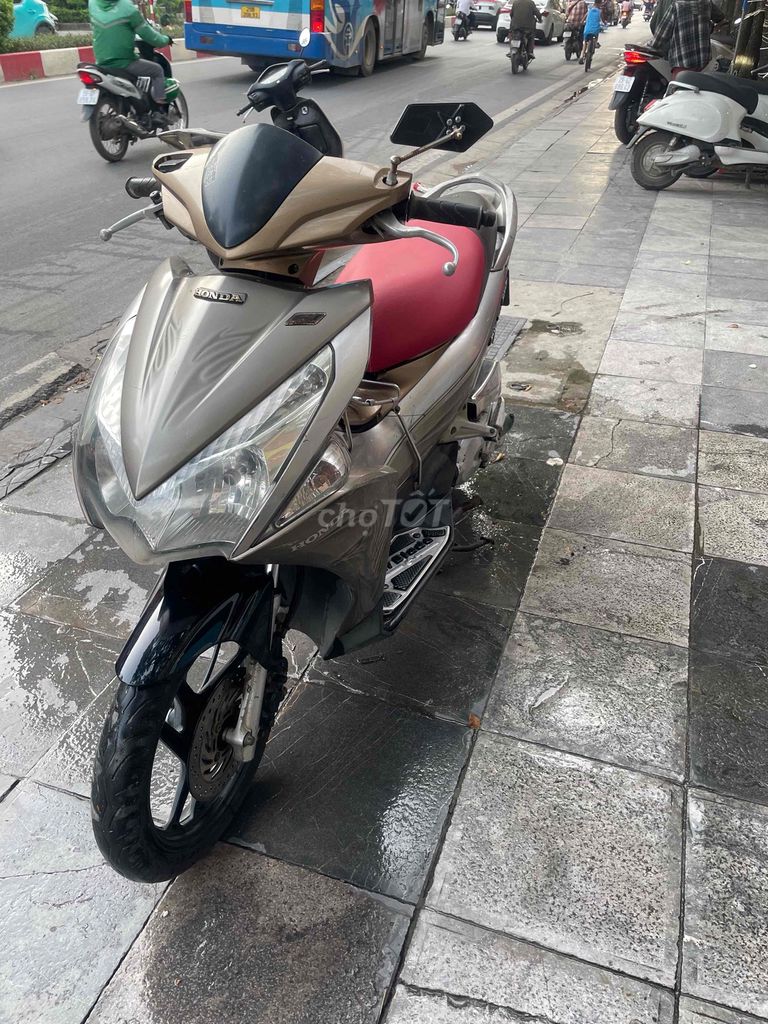 Honda Air Blade 2012 - ảnh 3