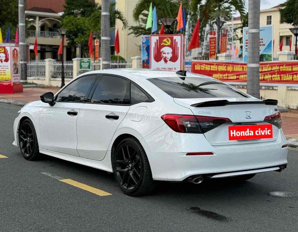 Honda Civic - ảnh 5