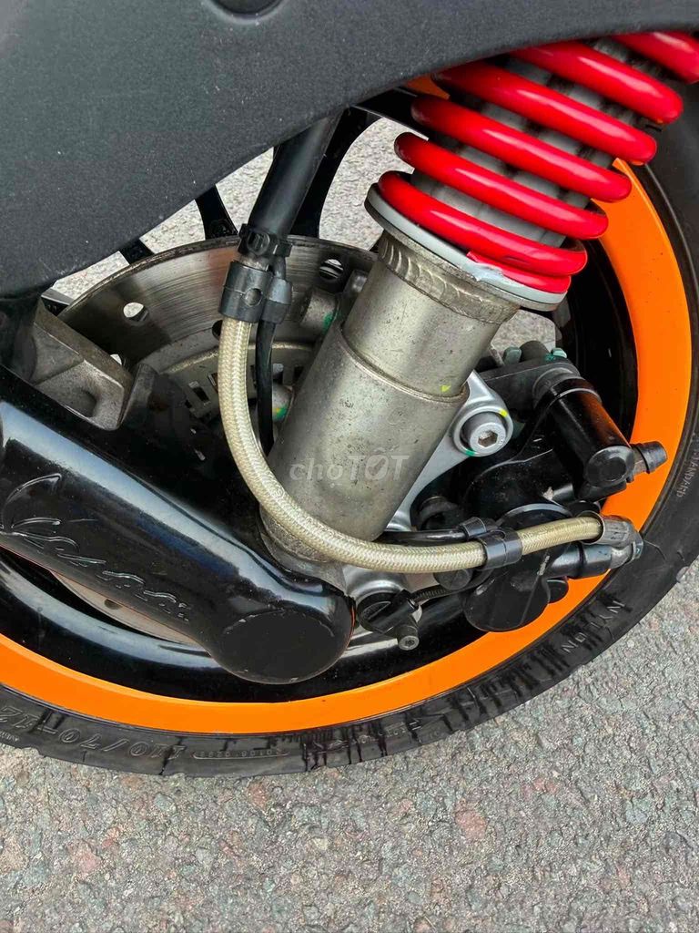 Piaggio Vespa 2019 - ảnh 5