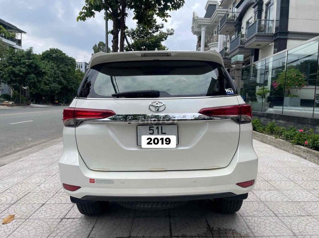 Toyota Fortuner 2019 - ảnh 4