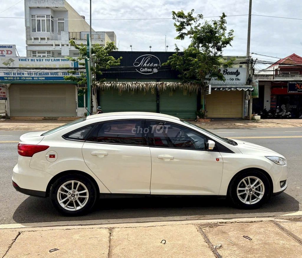 Ford Focus 2017 - ảnh 1