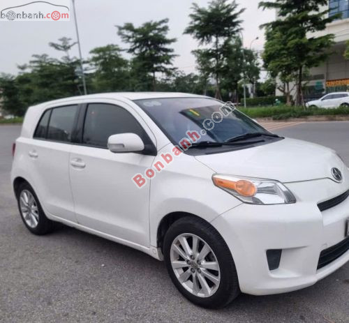 Scion 2010 - ảnh 2