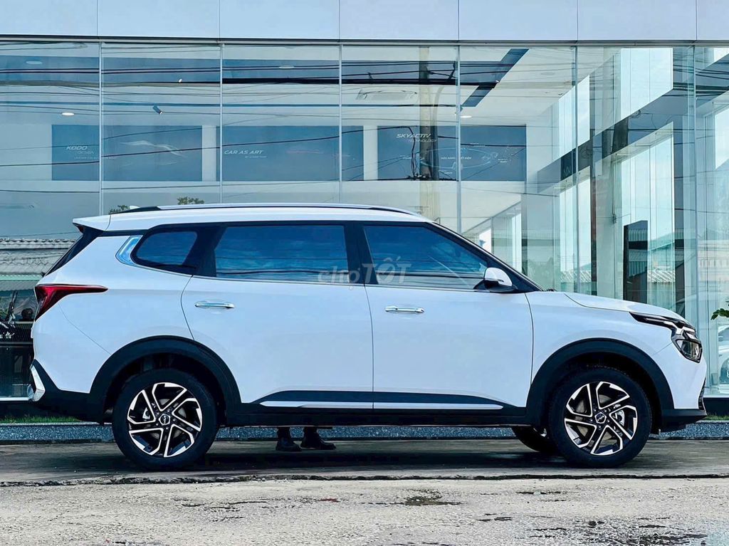 Kia Carens 2025 - ảnh 1