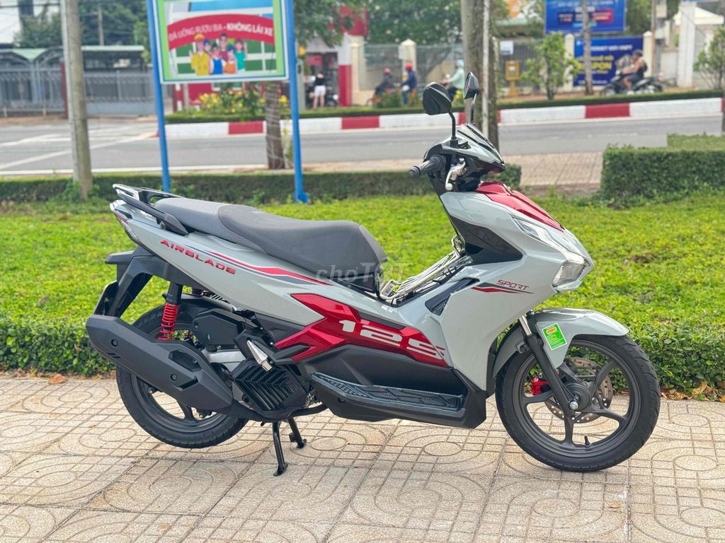 Honda AirBlade 2025 - ảnh 1