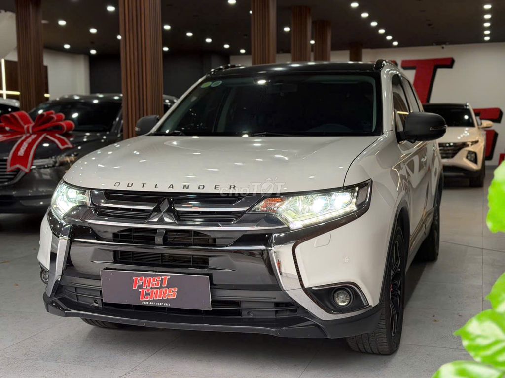 Mitsubishi Outlander 2019 - ảnh 2