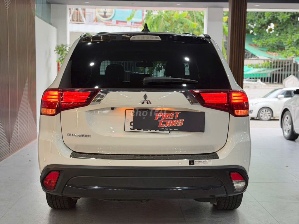 Mitsubishi Outlander 2019 - ảnh 3