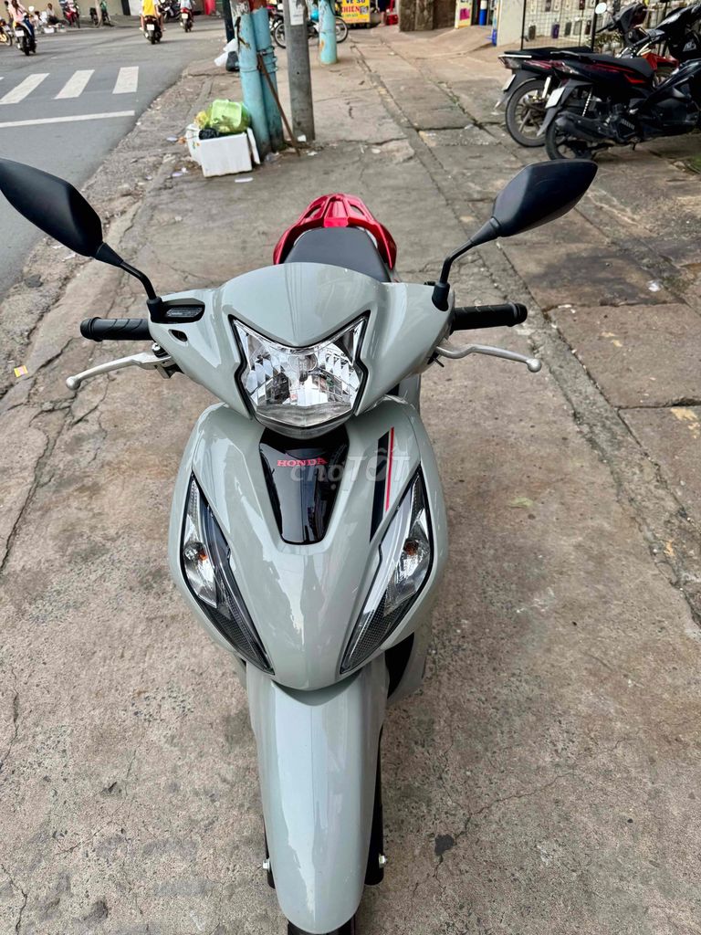 Honda 2025 - ảnh 1