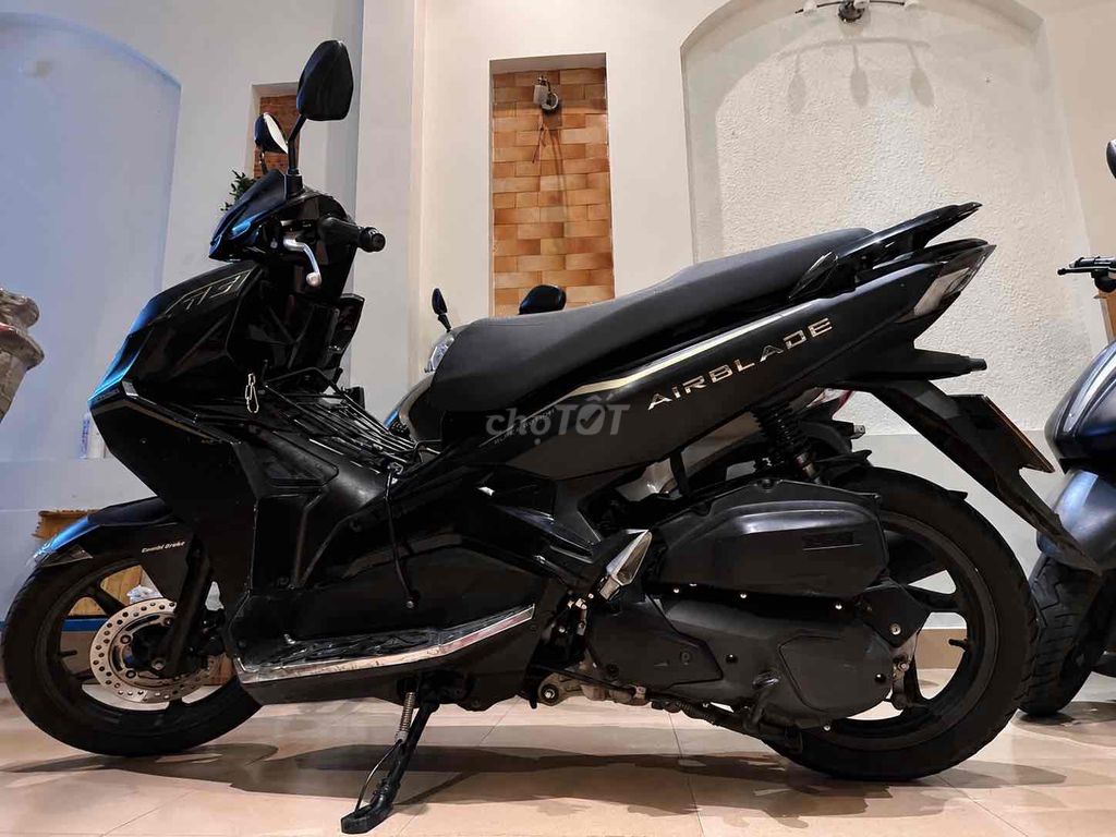Honda Air Blade 2022 - ảnh 1