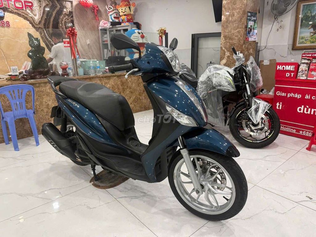 Piaggio Vespa 2016 - ảnh 1