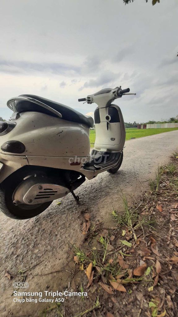 Piaggio Vespa 1992 - ảnh 1