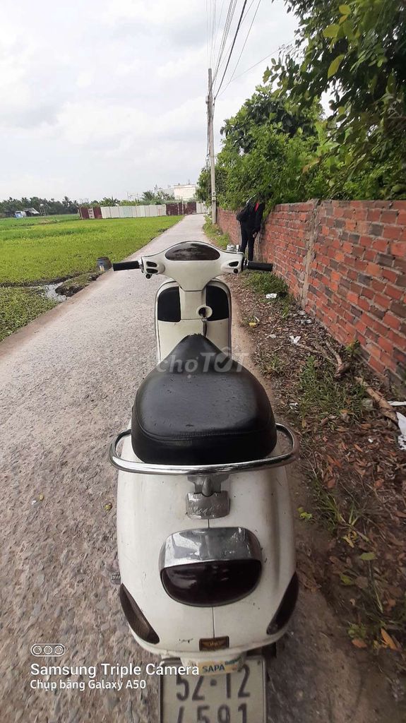 Piaggio Vespa 1992 - ảnh 2