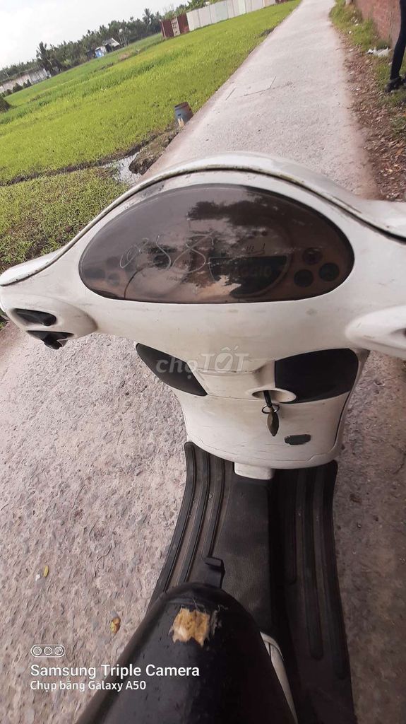 Piaggio Vespa 1992 - ảnh 5