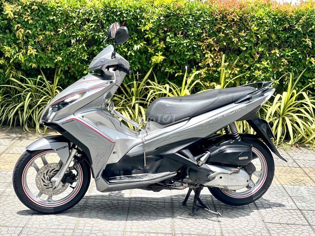 Honda Air Blade 2015 - ảnh 4