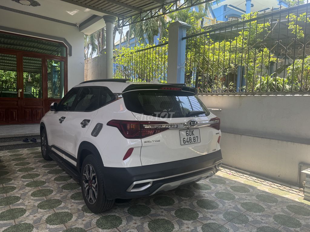Kia Seltos 2021 - ảnh 3