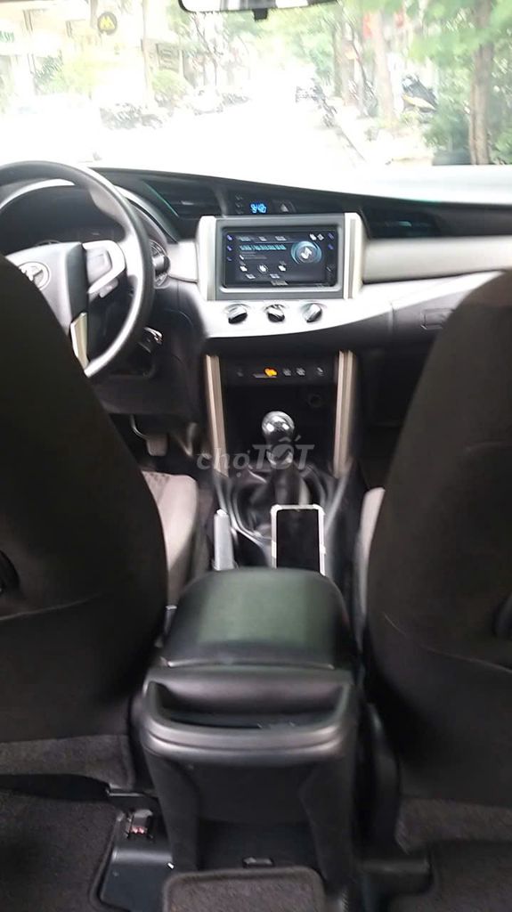 Toyota Innova 2022 - ảnh 2