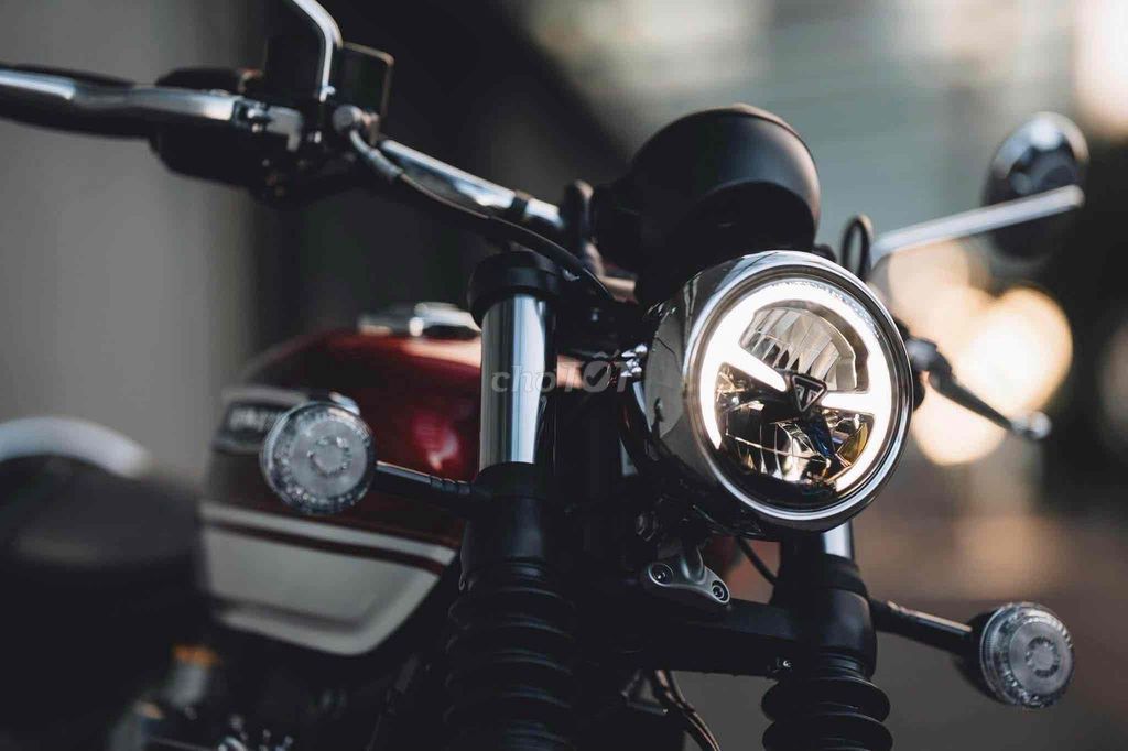Triumph Bonneville 2026 - ảnh 1