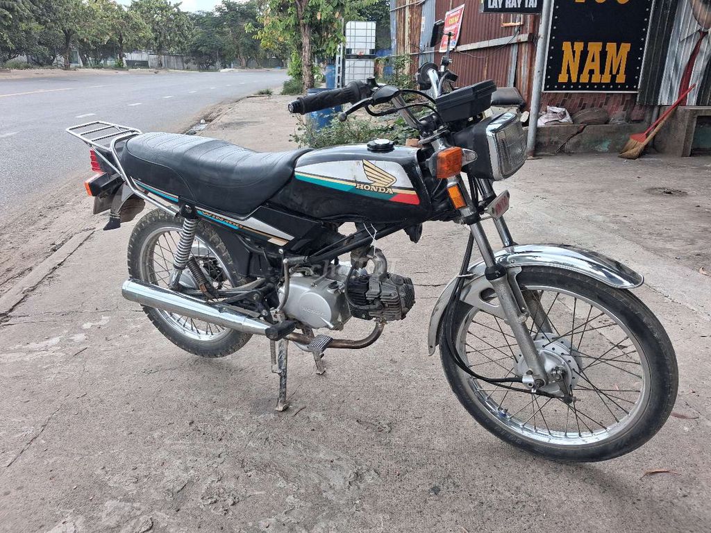 Honda Win 1996 - ảnh 2