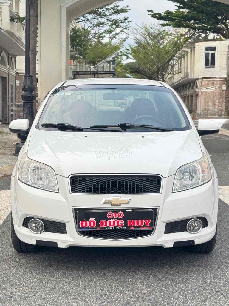 Chevrolet Aveo 2018 - ảnh 3